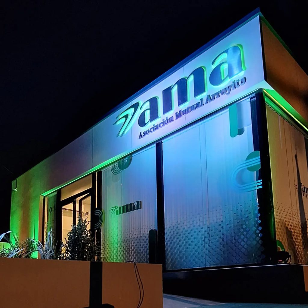 Se inaguró el nuevo edificio de la filial en Tránsito