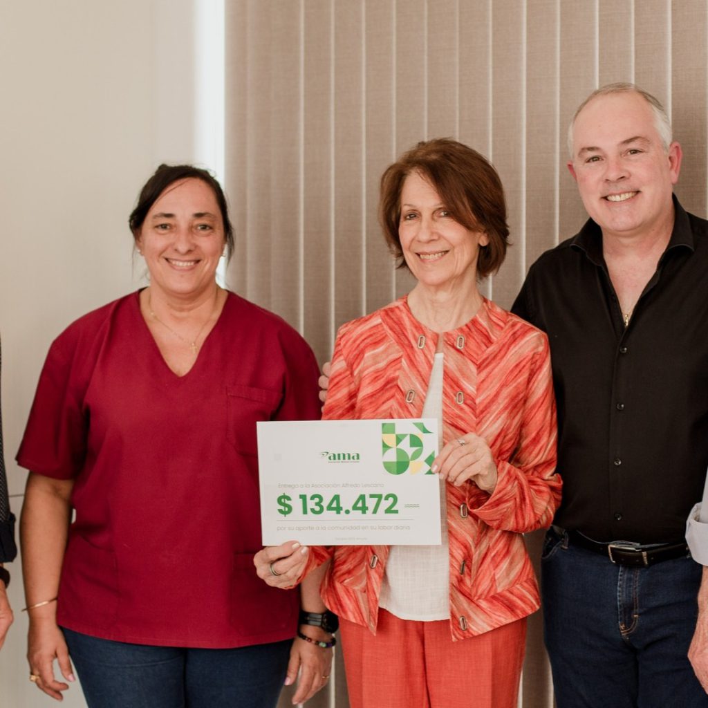 Donación a la Asociación Dr. Alfredo Lescano