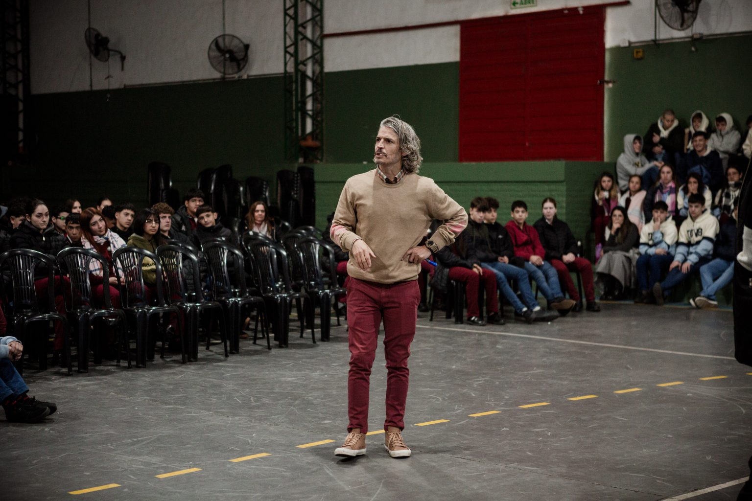 Ramiro Buteler visitó Arroyito y brindó una charla sobre el bullying